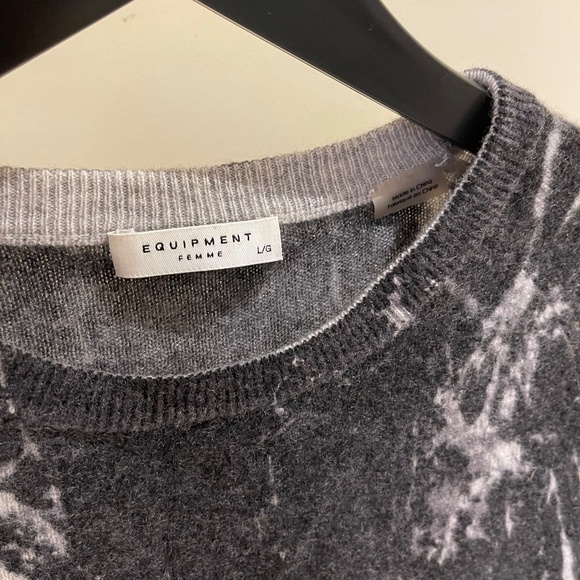 Equipment cashmere sweater Sz L - Picture 7 of 8
